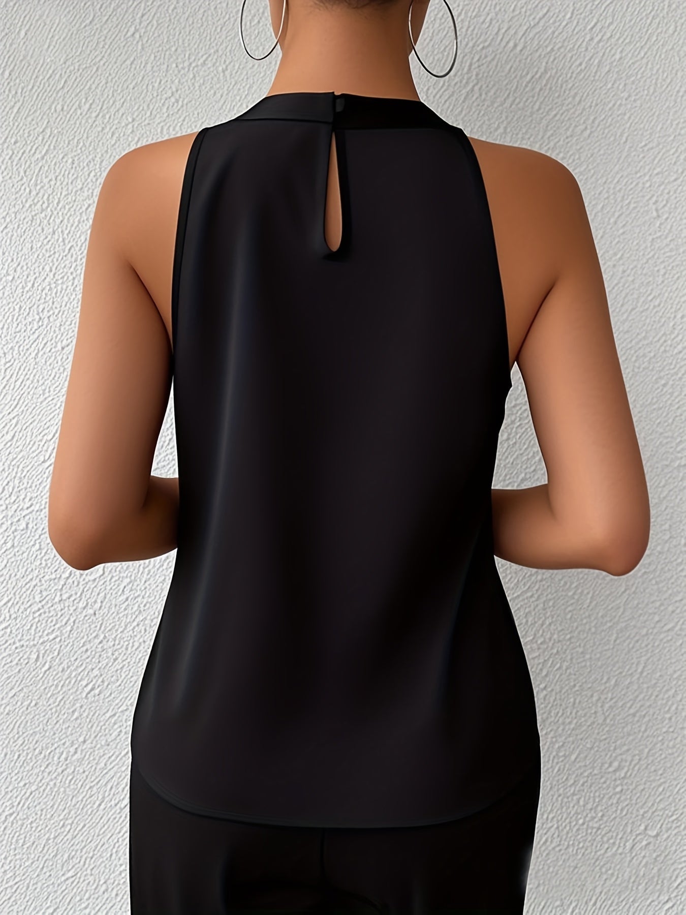 AMIYAH – BLOUSE HALTER Z SATYNY